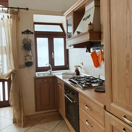 Appartamentino Comodo דירה